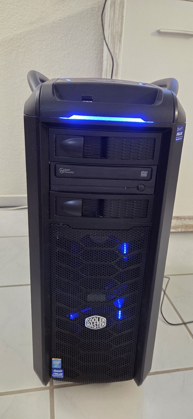 PC: Gaming PC | I7 | RTX 2070 | SSD – Usato da Zürich venduto da DinuC
