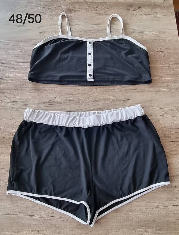 Négligés & Pyjamas: Pyjama kurz 48/50, 4 sets – D'occasion à St. Gallen par reb_955g 2