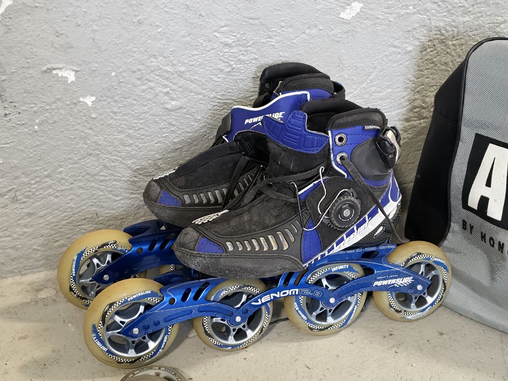 Pattini in linea & Pattini a rotelle: Powerslide Inlineskates Venom Gr. 37 – Usato da Amriswil venduto da newschweiz 1