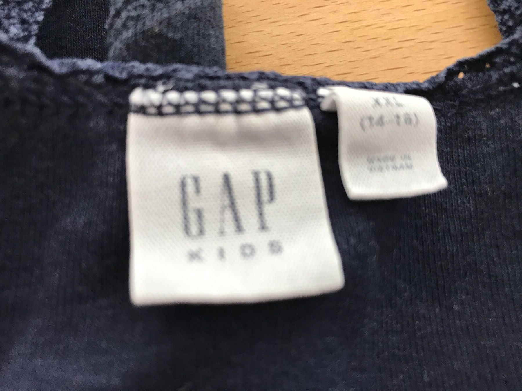 Gap Camicette, T-shirt & Top: Top - GAP - Grösse 164 - 4 Stück – Usato da Oberuzwil venduto da jabano 1