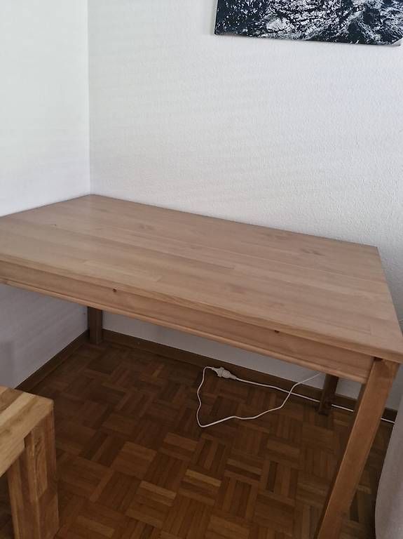 Tavoli: Holztisch  – Usato da Gipf-Oberfrick venduto da rschaerer1