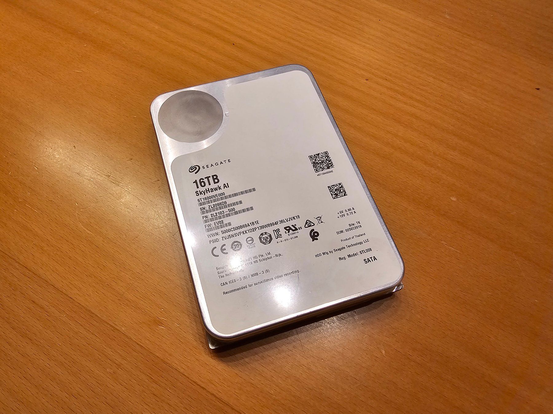 Seagate Dischi rigidi: Seagate Skyhawk AI Harddrive 16TB – Usato da Weiach venduto da xx-xx