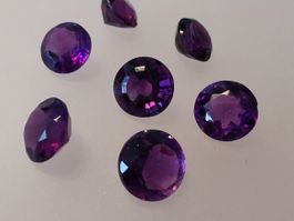 1 Stk. von 7 Amethysten, rund 10 mm ɸ,  Top Qualität