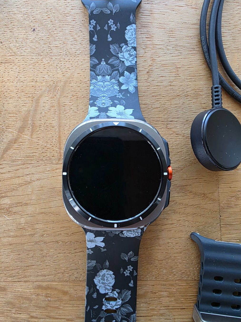 Samsung Smartwatch: Samsung Galaxy Watch Ultra – Usato da Courtételle venduto da jfi_5hcs 1