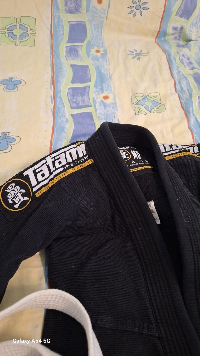 Internationale Kunst: Kimono Sport – Gebraucht aus Oberglatt ZH von nat_c6k7 2
