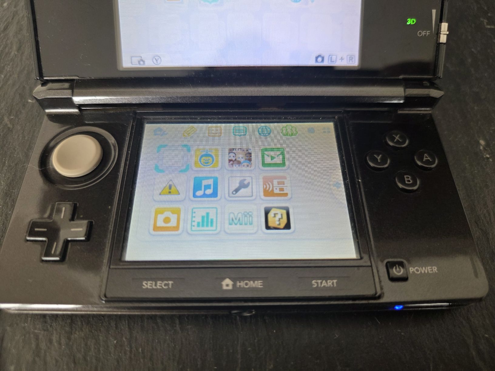 Nintendo Console: Nintendo 3DS Konsole schwarz gebraucht – Usato da Dorf venduto da Echo_Elements 6