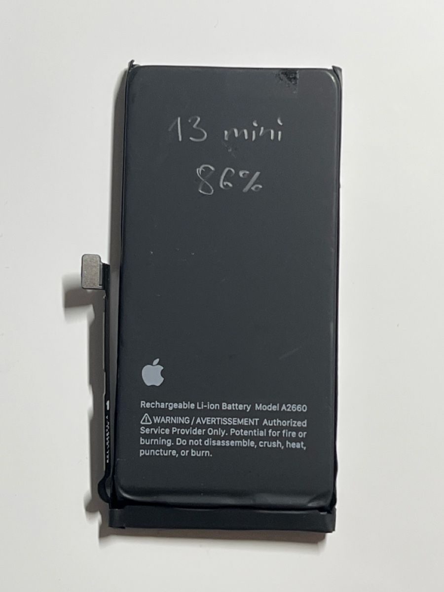 Apple Akkus: Original iPhone 13 mini Akku 86% – Gebraucht aus Pfäffikon SZ von max_5ylc