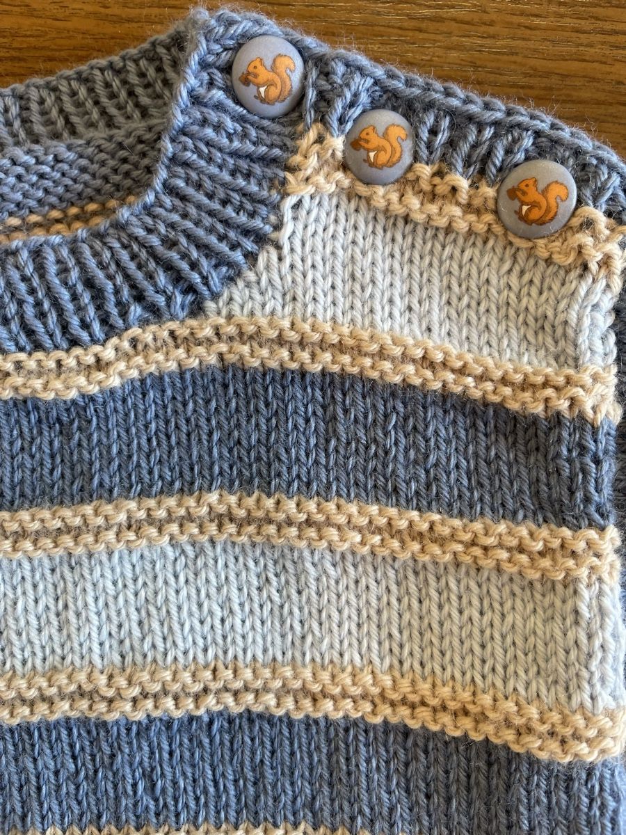 Pullover & Sweatshirts: Baby-Pullover – Neu (gemäss Beschreibung) aus Urnäsch von pas_5r9c 2