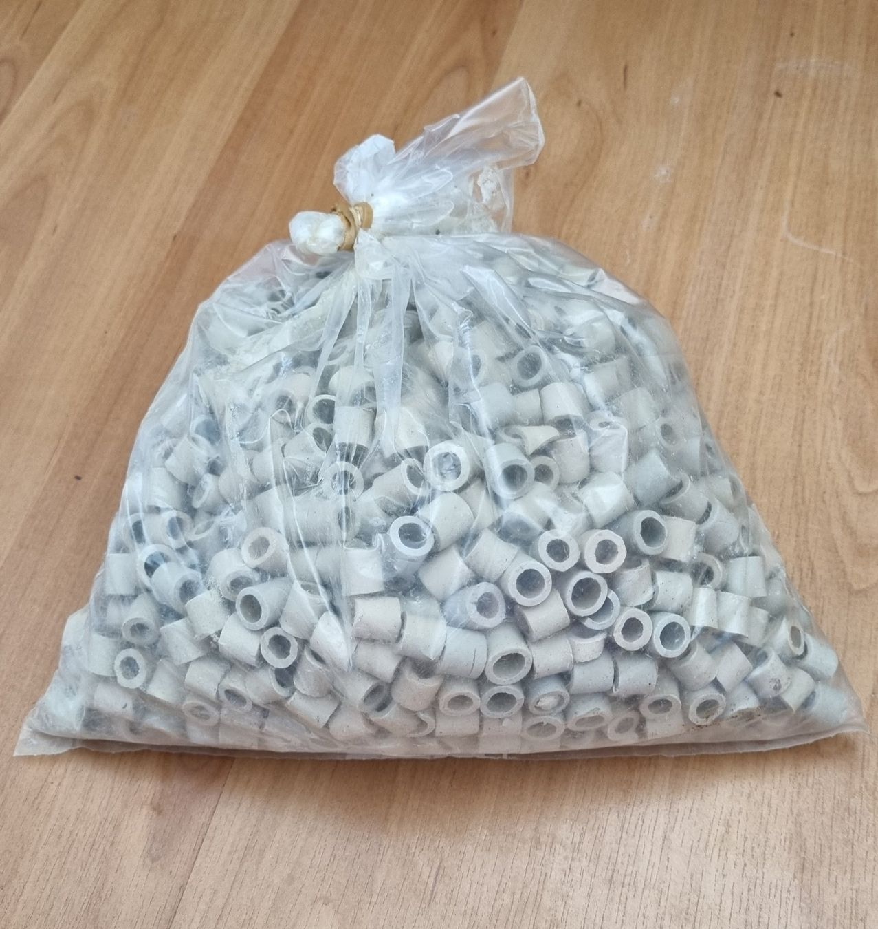 Filtres: Filterröhrchen für Aquarienfilter – D'occasion à Oberentfelden par Myri13