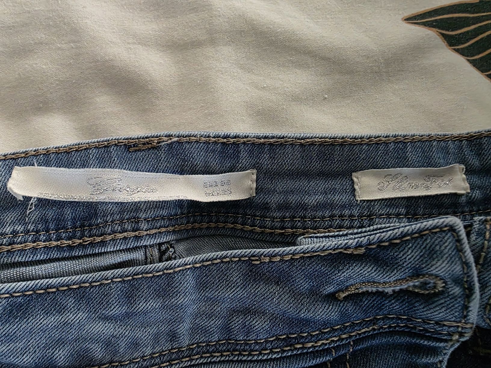 Jeans: Jeans Hose Gr.36/ 26 – Usato da Itingen venduto da bea_bxv5 2