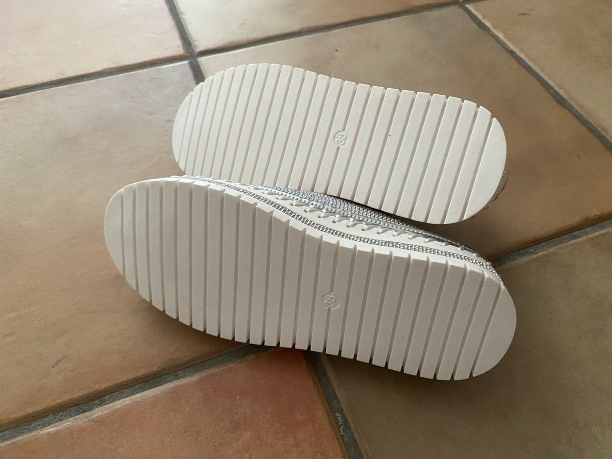 Scarpe da donna: Slipper, rosa-silber, Gr. 37 – Nuovo (secondo la descrizione) da Dornach venduto da Dlimi 3