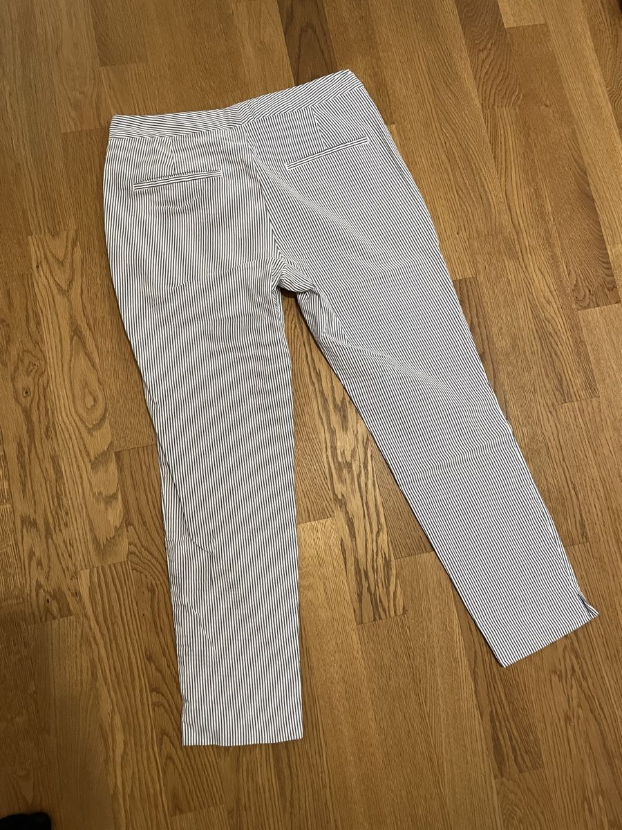 Zara Pantaloni: gestreifte Sommerhose – Usato da Niederbüren venduto da 9632 2