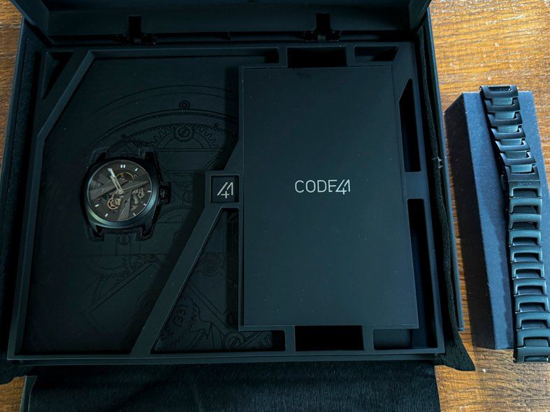 Uhren: Montre CODE41 DAY 41 noire mat, excellent état, rare! – Gebraucht aus BURE von guelatro 2