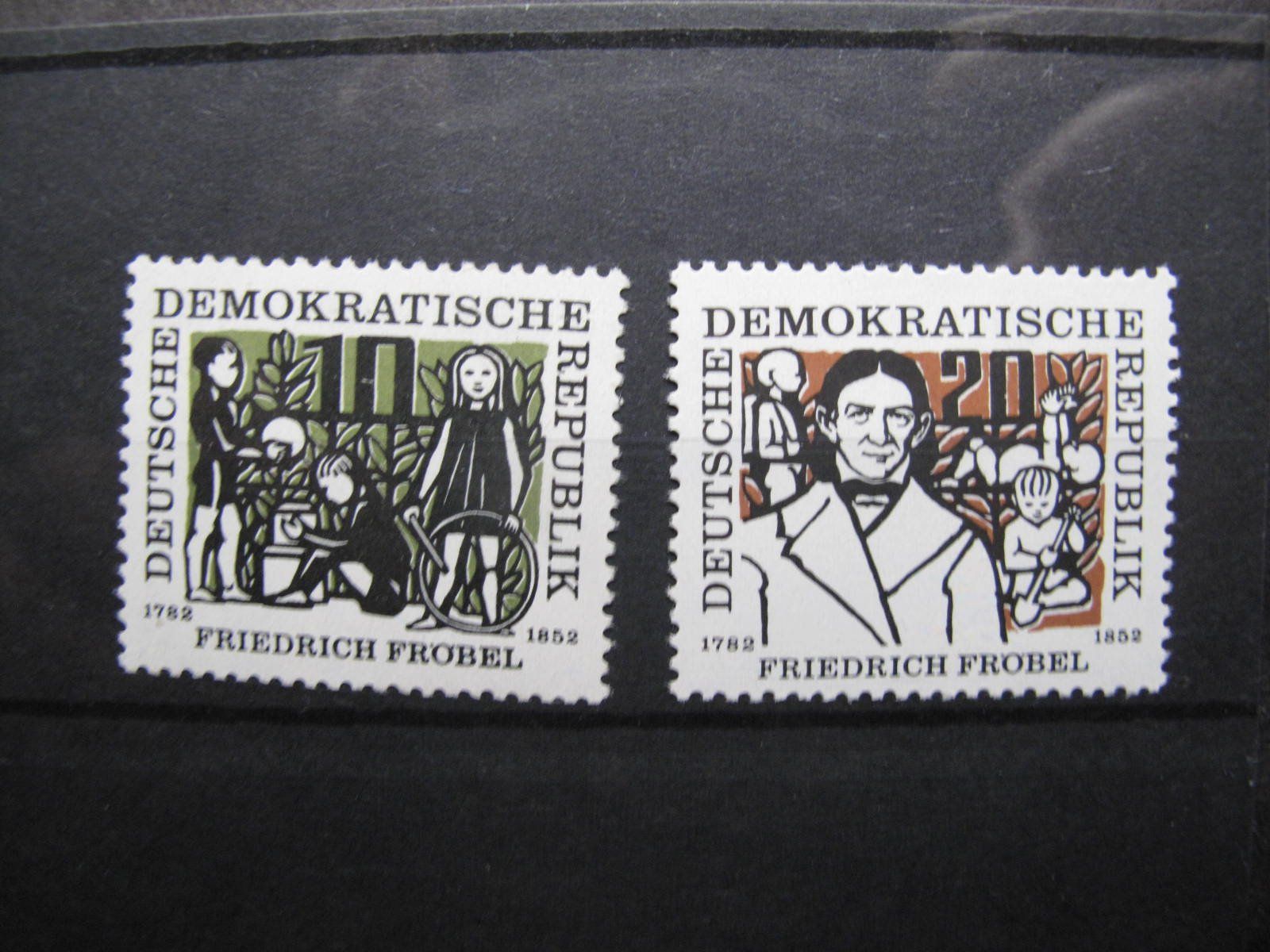 Tutti i francobolli: DDR 1957 Friedrich Fröbel ** – Usato da Wil SG venduto da fva01