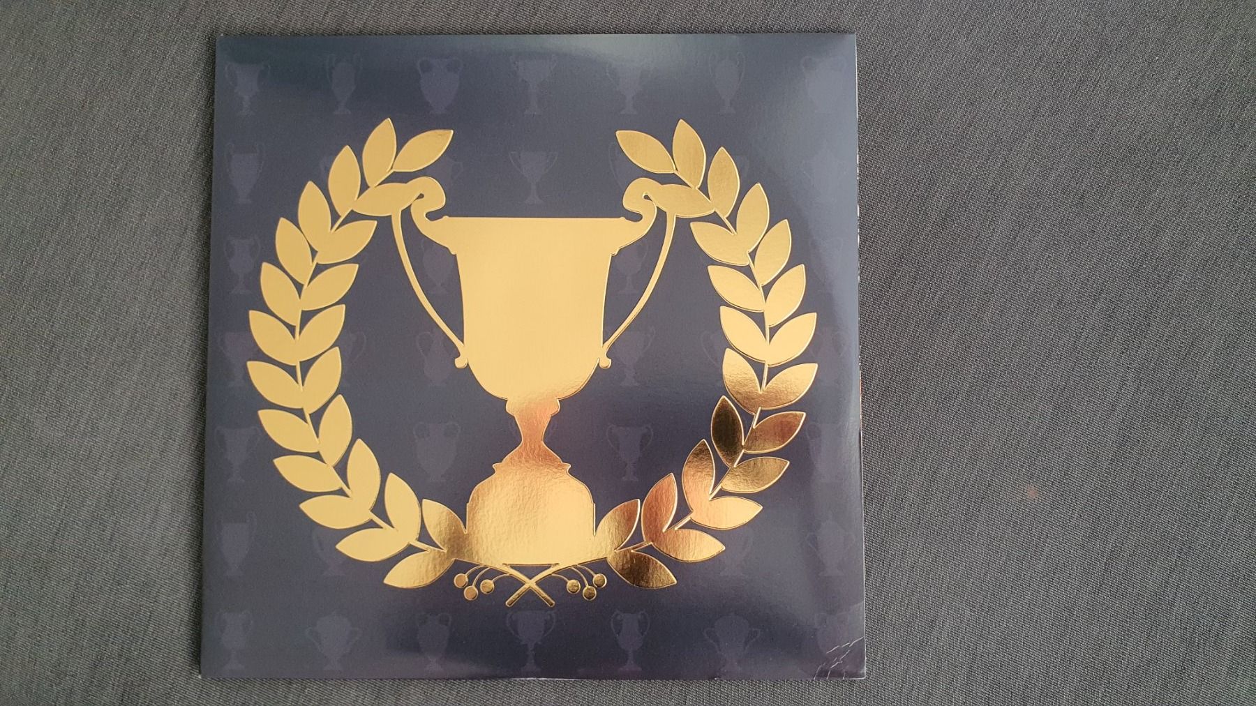 Dischi in vinile: Apollo Brown & O.C. - Trophies - 2LP + 7' + Poster – Usato da Fulenbach venduto da MovieUniverse