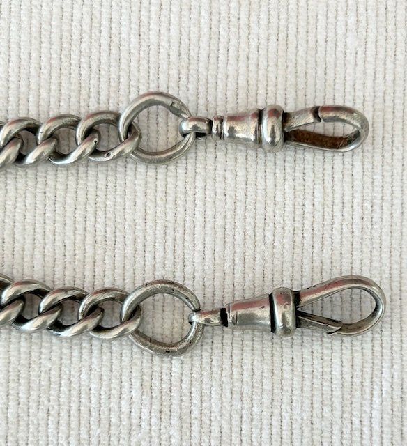 Altri accessori per orologi: 2 massive Silber-Uhrenketten mit Löwen-Punze – Usato da St. Niklausen LU venduto da Seepferd11 1
