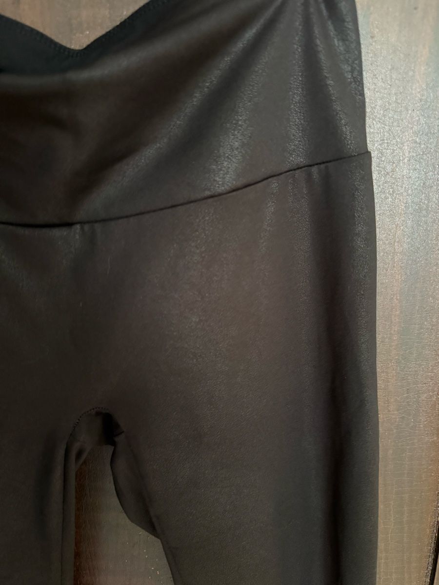 Calzedonia Leggings: Calzedonia Leggins S  – Gebraucht aus Walenstadt von nad_dm9g 1