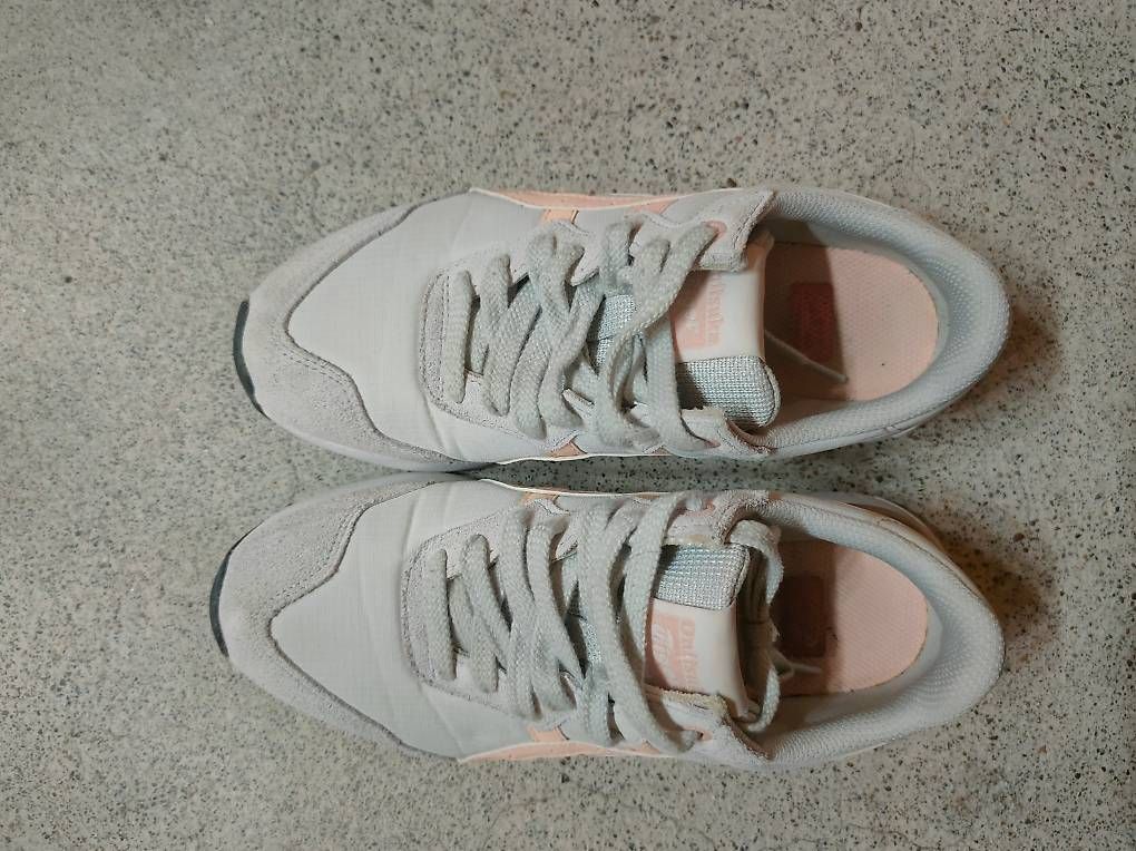 Asics Chaussures femmes: Asics rosa grau Gr. 37 – D'occasion à Weiningen ZH par gandy80