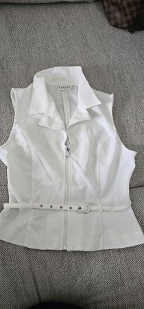 Damen Hennes Weste weiss Grösse M mit Gurt neuwertig