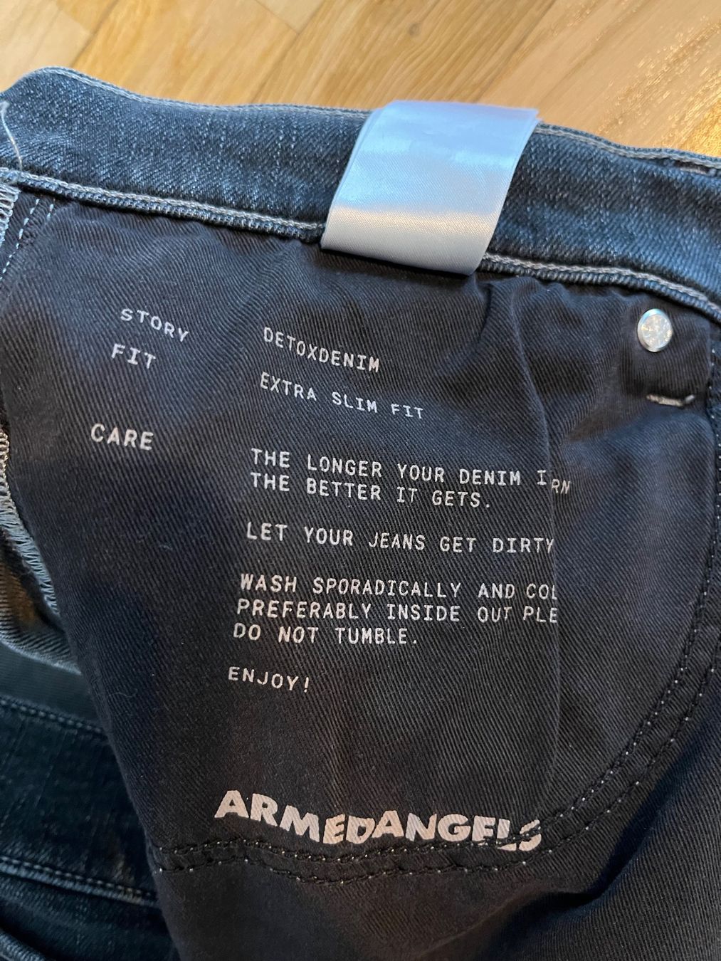 Armedangels Jeans: Jeans Armedangels – Usato da Zürich venduto da liechmi 3