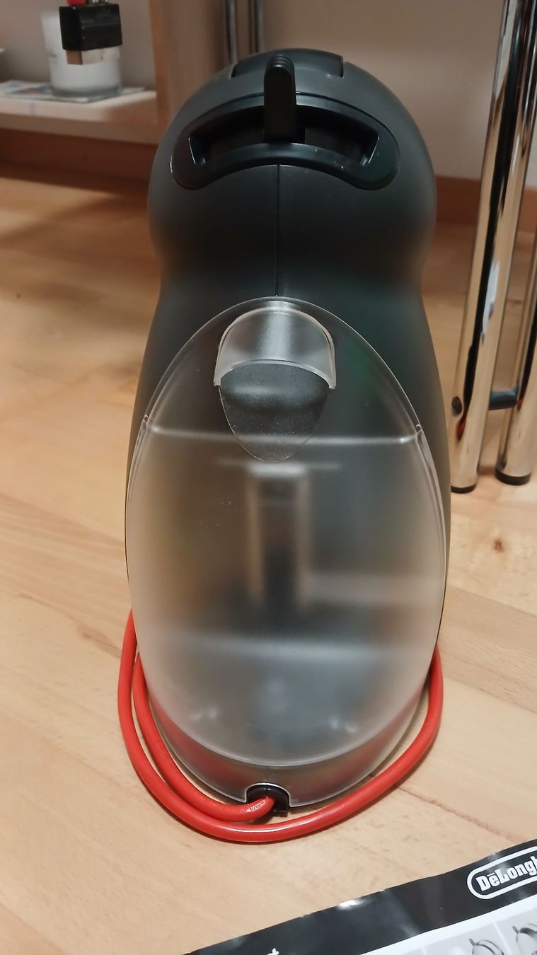 Nescafé Macchine per caffè & Macchine per espresso: NESCAFE DolceGusto Kaffee-Kapselmaschiene – Usato da hinwil venduto da tho_j6kz 1