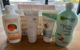Diverse angebrauchte Body Lotions