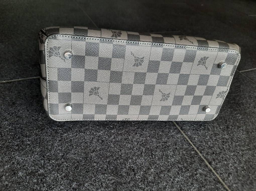 Joop Borse da donna: JOOP Damen Ledertasche neuwertig – Nuovo (secondo la descrizione) da Buchs SG venduto da miska01 1