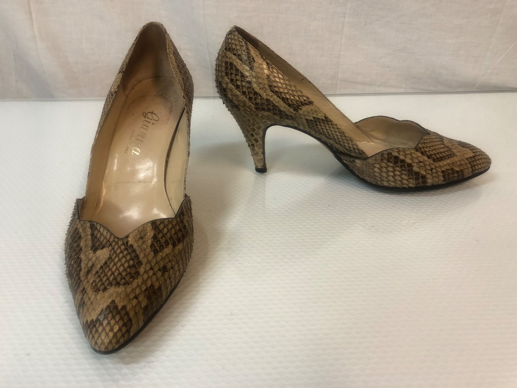 Damenschuhe: Gianna ABANO TERME Pumps Grösse ca 39 – Gebraucht aus Brunnen von Allerwaren