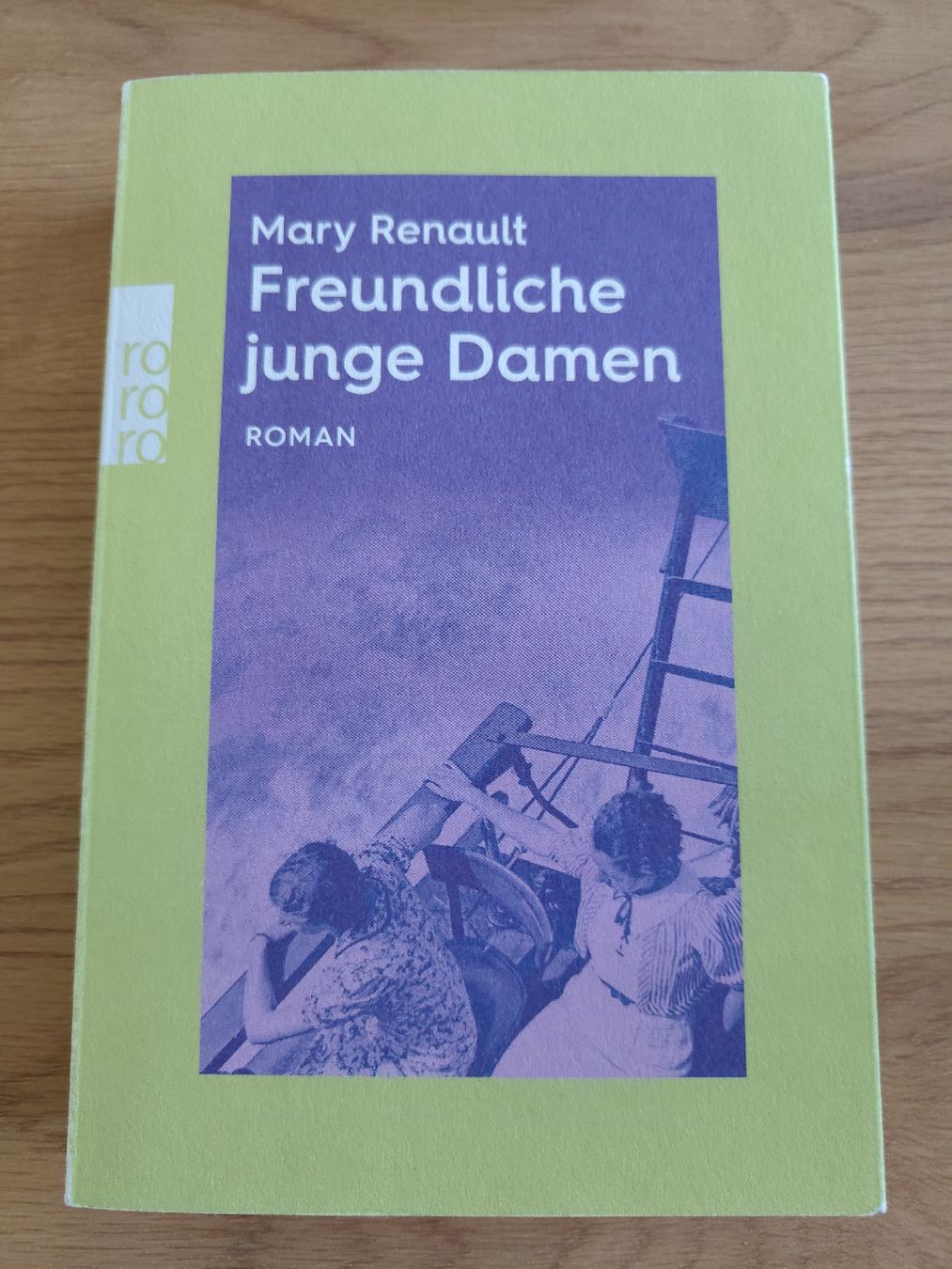 Livres: Freundliche junge Damen – D'occasion à Biel/Bienne par chr_27tj