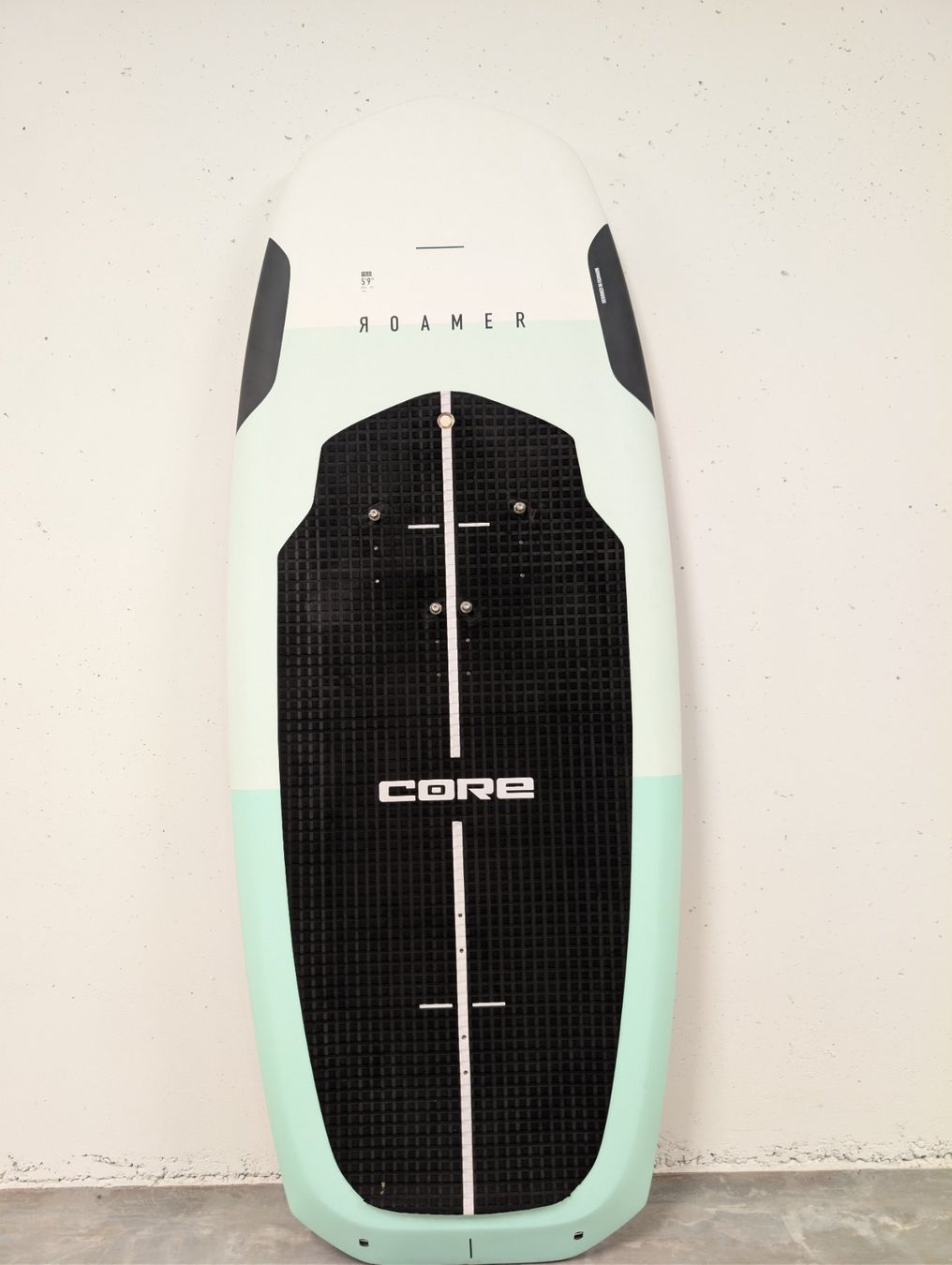 Core Surfboards & Schwimmbrette: Core Wingboard Roamer - 110L – Gebraucht aus Klosters Dorf von Tom_Kite
