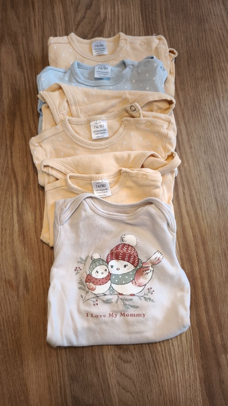Lotti & Set di vestiti: 5 Langarmbodys 74 80 – Usato da Gränichen venduto da H-wie-Holzig