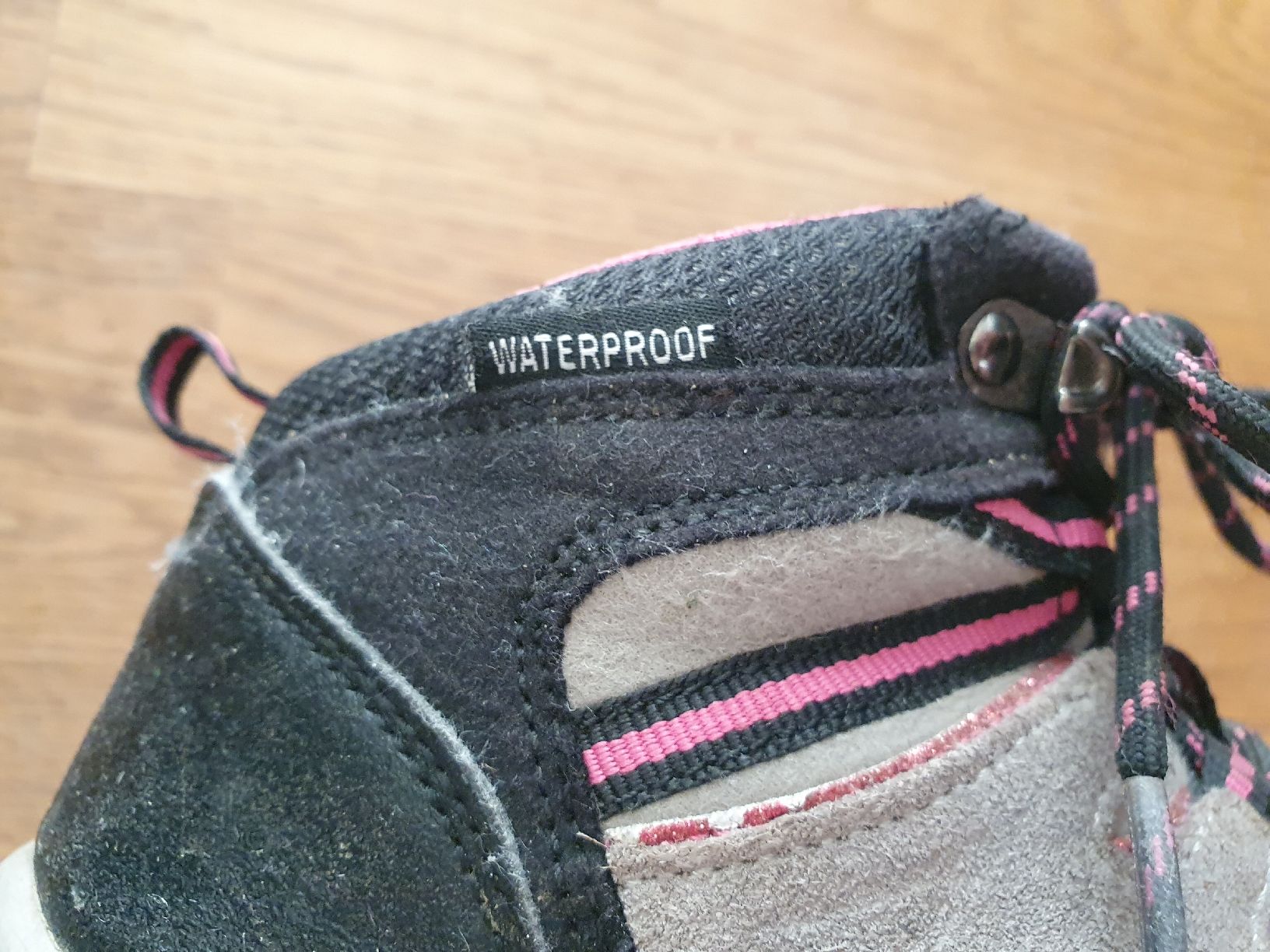 Schuhe für Mädchen: Wanderschuhe Gr. 33 – Gebraucht aus Villars-sur-Glâne von richardette 4