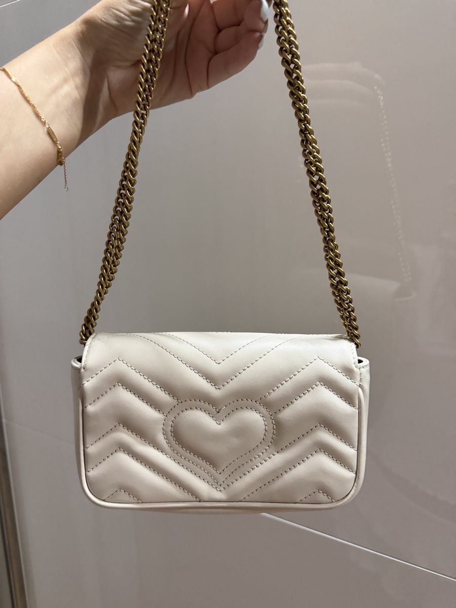 Gucci Sacs femmes: Gucci GG Marmont Mini – Neuf (Voir description) à Baar par tam_bf8q 2