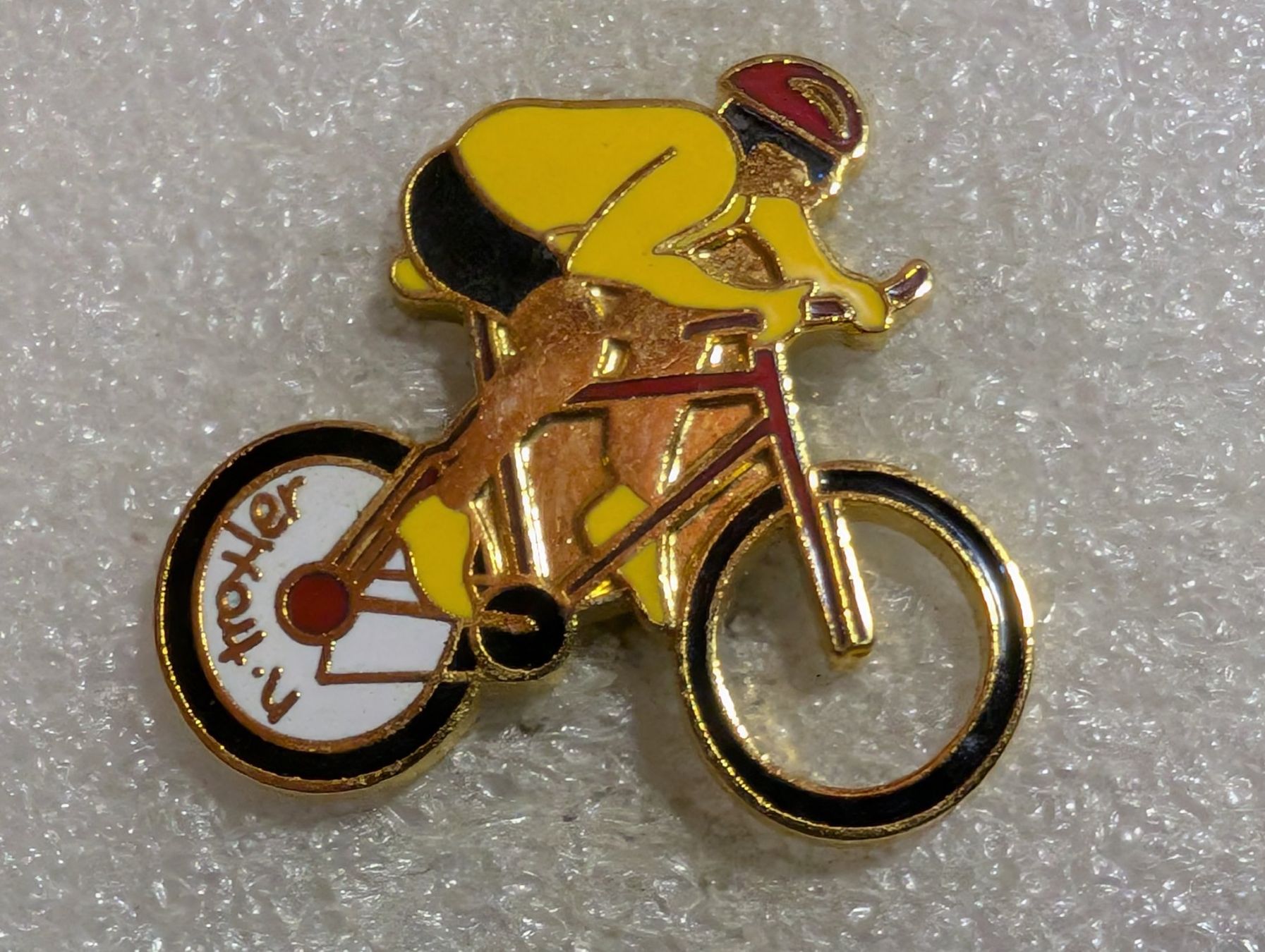 Placchette & Badge: Ansteckpin 242: Rennradfahrer – Usato da Oppligen venduto da Pin-Fall-Shop