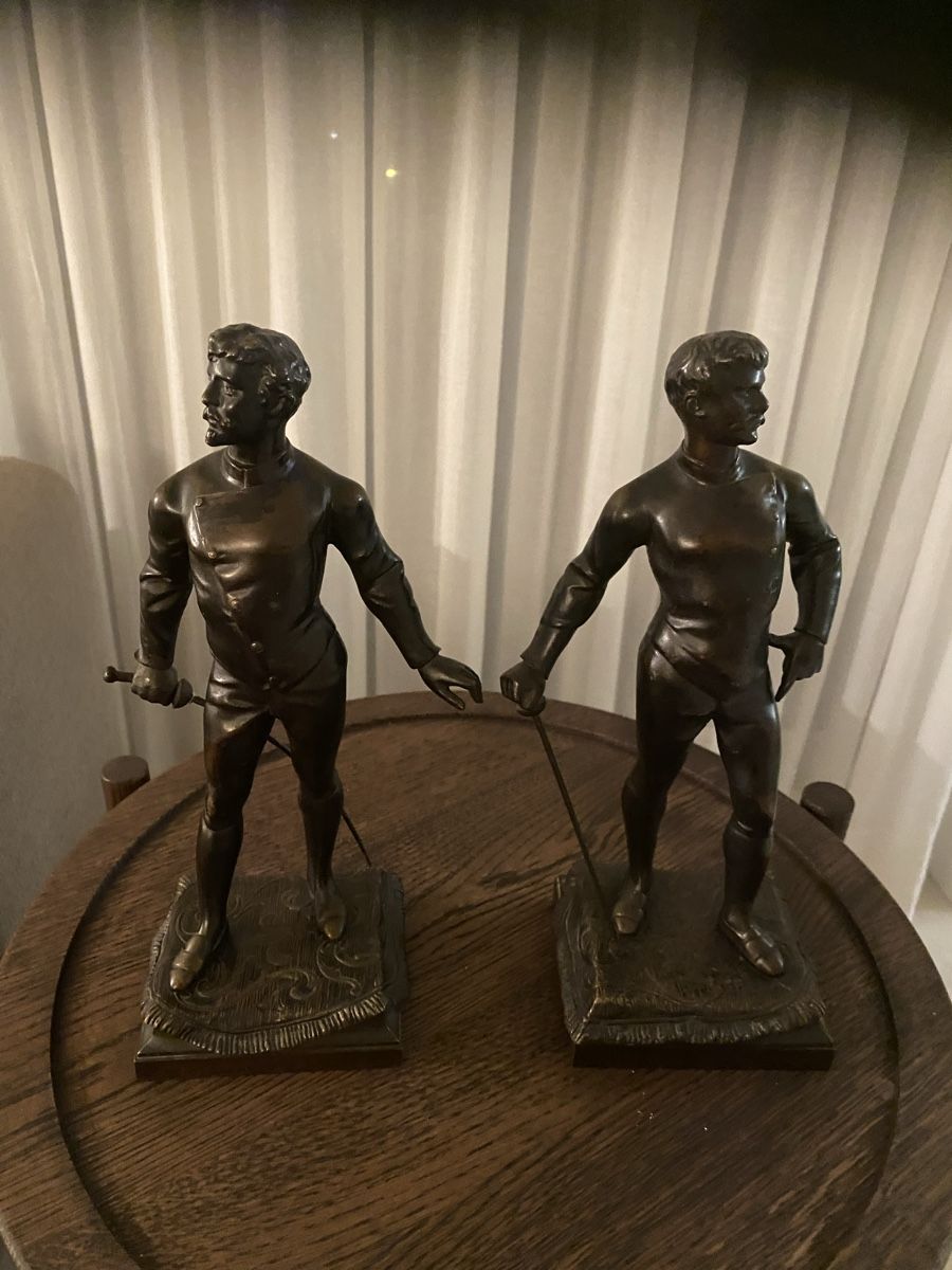 Statuette: 2 Bronze Figuren Étienne -Alexander-Stella – Usato da Luzern venduto da S.Kern01 2