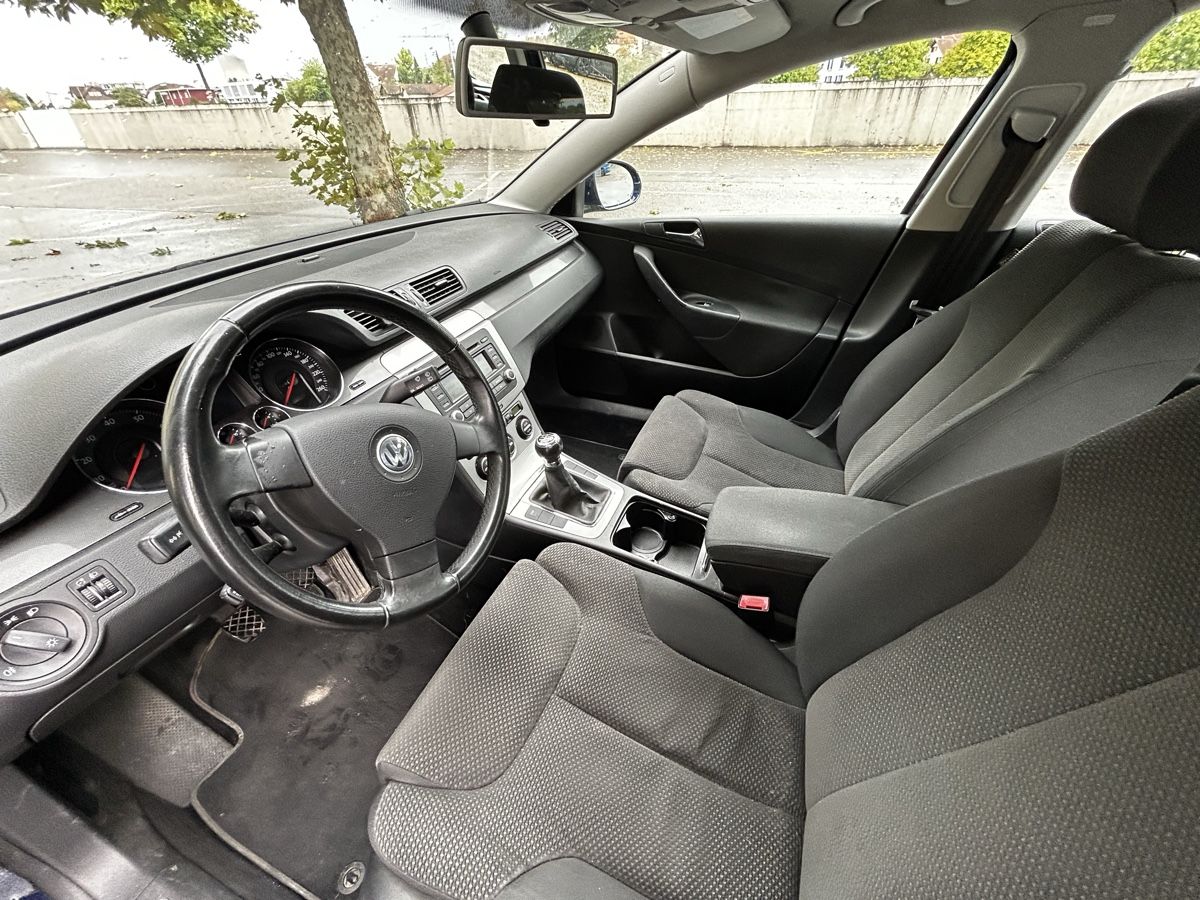 VW Automobili: Kombi VW Passat 2.0 FSI – Usato da Olten venduto da jvs_2pgq 5