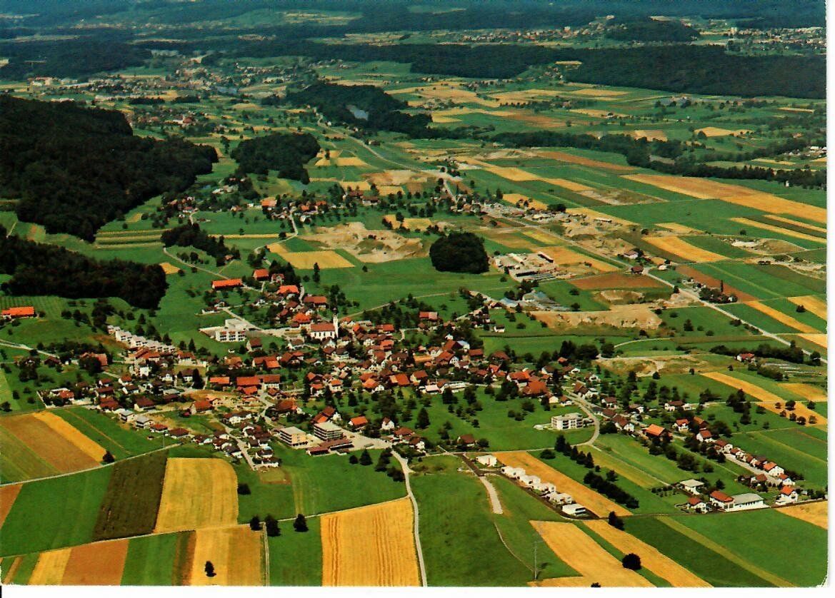 Cartoline postali: Flugaufnahme Niederwil AG – Usato da Hochdorf venduto da Ziegel-16