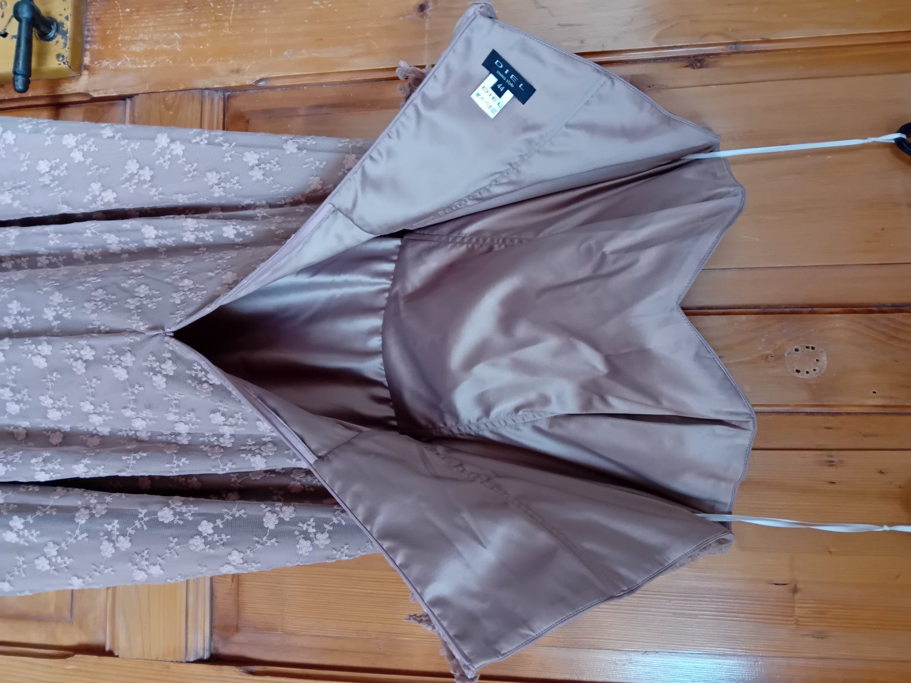 Vestiti: Wunderschönes Abendkleid von Diel – Usato da Spiez venduto da ann_y7bb 2