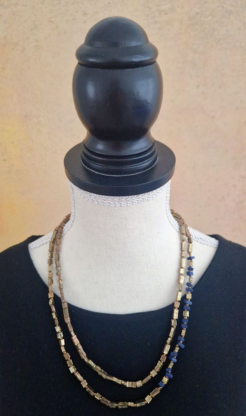 Catenine: Lang Kette in Blau-Gold – Usato da Horgen venduto da akkohappyshopping 3