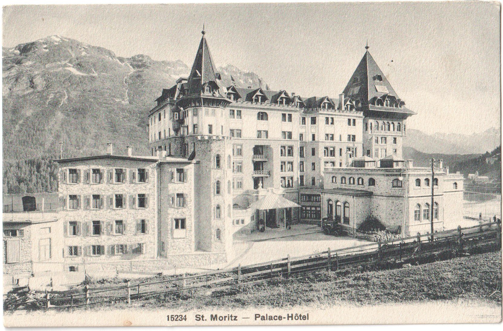 Cartoline postali: ST.MORITZ: Hotel Palace mit Kutsche ~1910 – Usato da Engelburg venduto da Swisscards 1