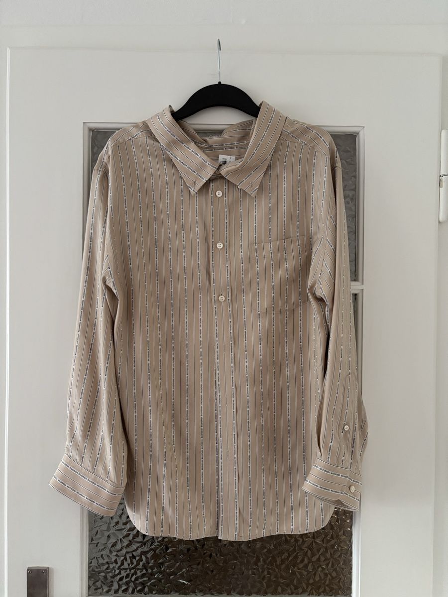 Balenciaga Camicette: Balenciaga Bluse Seide mit Logo – Usato da Basel venduto da Rose9917 1