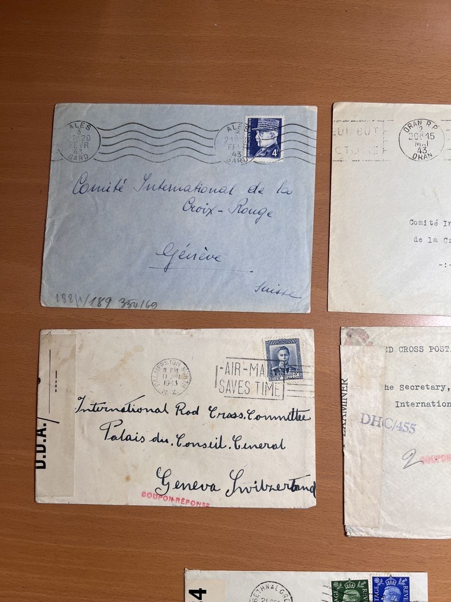 Tutti i francobolli: Rote Kreuz Briefe, Genf, WWll 14 stk. – Usato da Riehen venduto da Higgins7 8