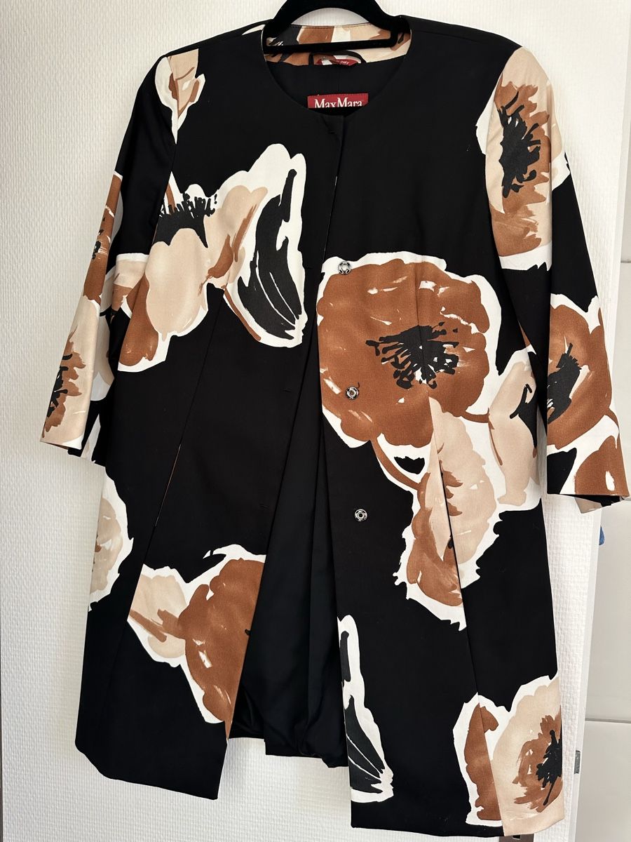Max Mara Cappotti: Blazer Max Mara mit Blumenmuster - Grösse 38  – Usato da Lenzburg venduto da selabella