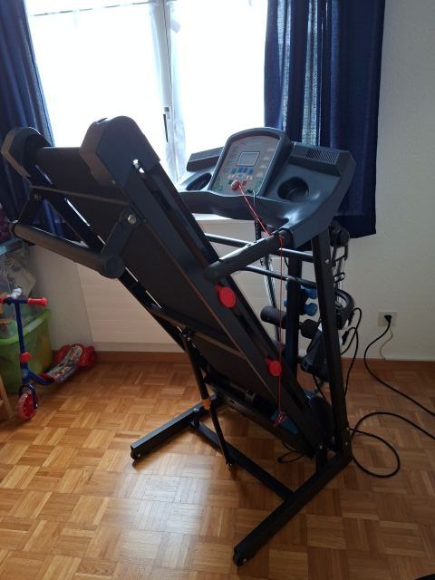 Lade-, Silier- & Transportwagen: Tapis de course + massages – Gebraucht aus Bévilard von Choopeta 1
