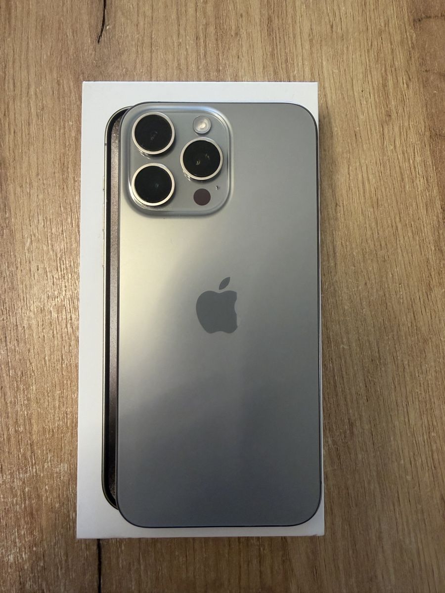 Apple Handys / Smartphones: iPhone 15 Pro Max, Natural Titanium, 256GB – Gebraucht aus St. Margrethen SG von Benjoo93