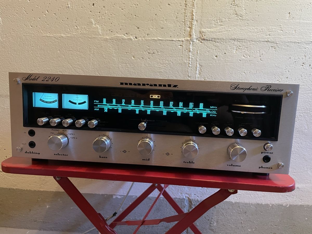 Marantz Ricevitori: Marantz 2240 Stereoreceiver Verstärker- Vintage – Usato da Zürich venduto da semi16