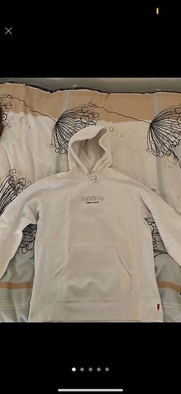 Maglioni & Felpe: Vendo felpa supreme  – Usato da Davesco-Soragno venduto da ten_lvg2