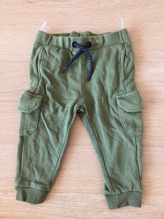 Coole Hose/Cargopants Gr. 86 von C&A