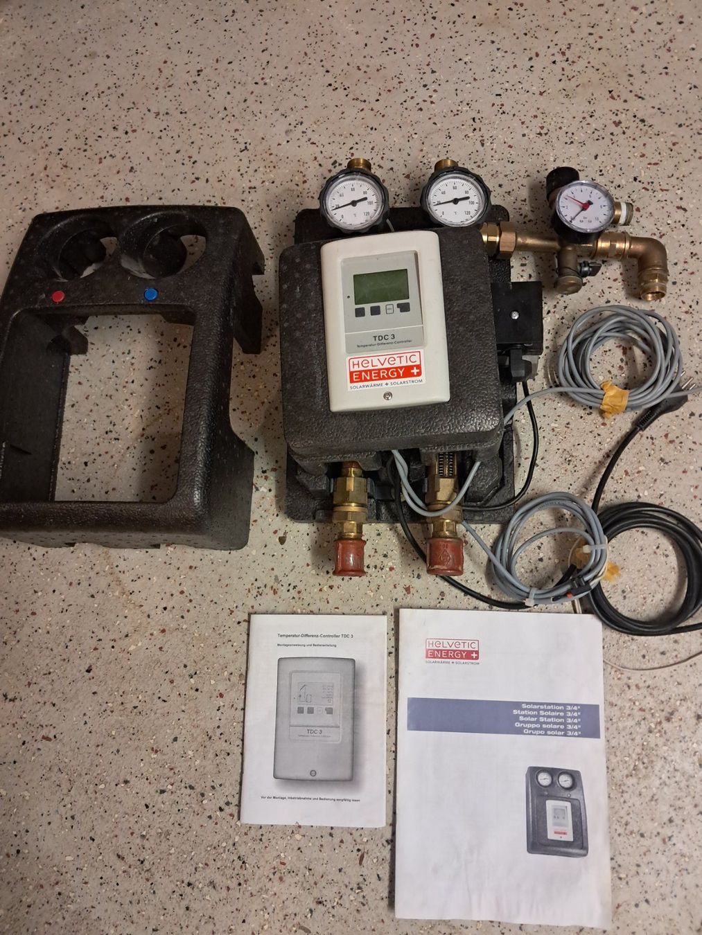 Wilo Pompe & Parti di ricambio: Steuerung Solar und Pumpe – Usato da Ettiswil venduto da Chutz8