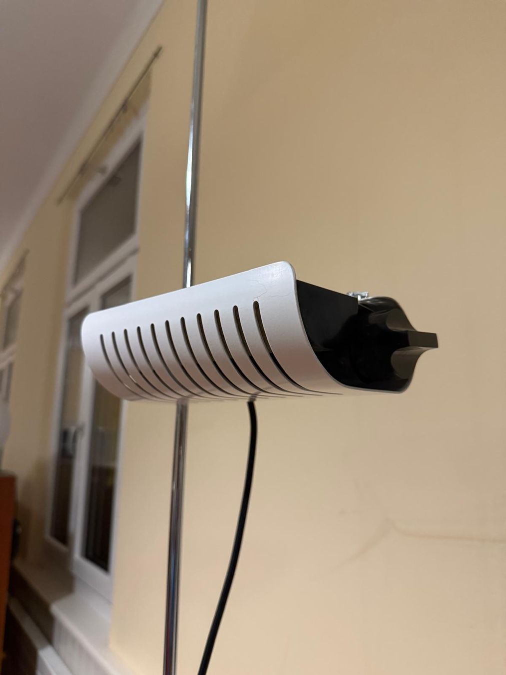 Oluce Lampen: Designer Stehlampe Joe Colombo Oluce 626 Halogen – Gebraucht aus Lichtensteig von Polsterwerk 4